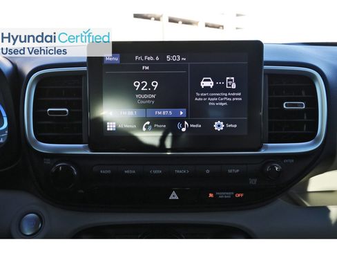 Certified 2025 Hyundai Venue SEL image 25