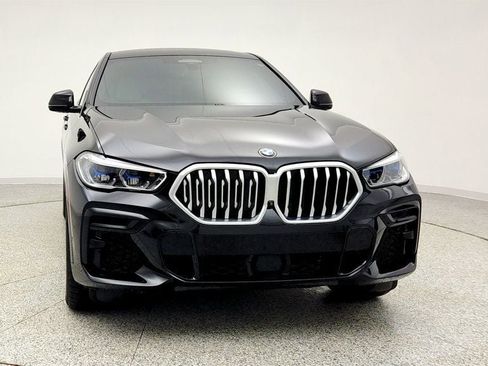 Used 2022 BMW X6 xDrive40i w/ Executive Package AWD/4WD image 2