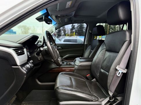 Used 2017 GMC Yukon SLT w/ Open Road Package image 13