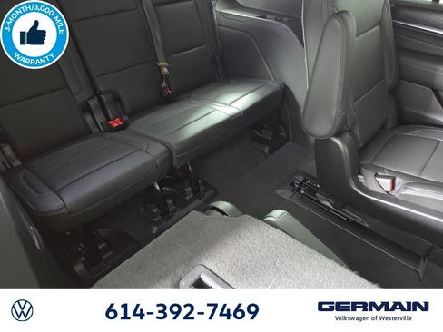 Used 2022 GMC Yukon Denali AWD/4WD image 16