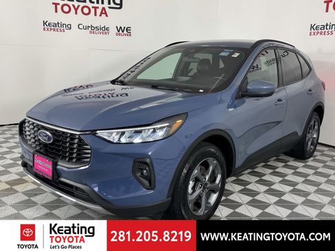 Used 2025 Ford Escape ST-Line Select image 9