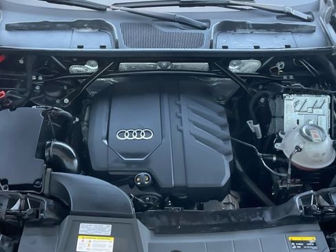 Used 2021 Audi Q5 Prestige w/ Prestige Package AWD/4WD image 28