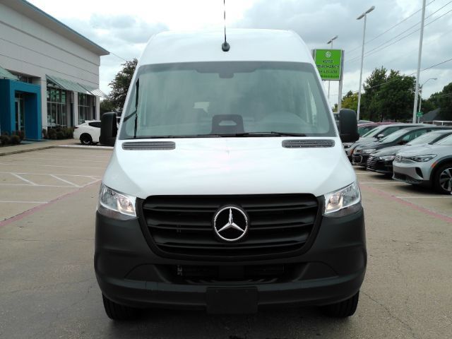 Used 2026 Mercedes-Benz Sprinter 2500 image 2