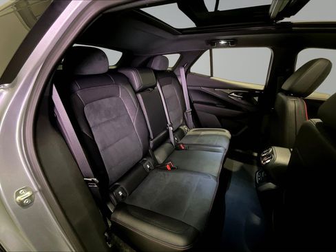 Used 2025 Chevrolet Blazer EV RS image 25