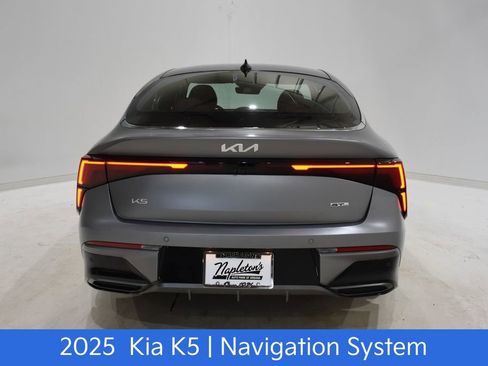 Used 2025 Kia K5 GT-Line w/ GT-Line Premium Package image 6