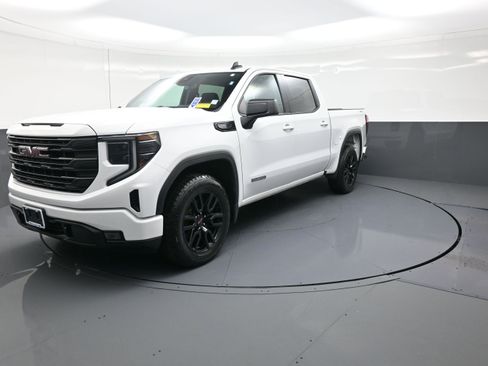 Used 2022 GMC Sierra 1500 Elevation image 7