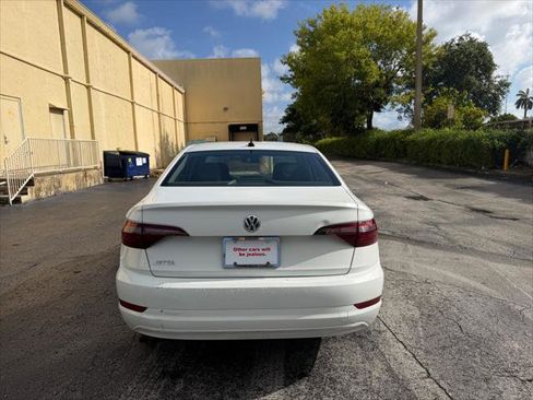 Used 2021 Volkswagen Jetta S FWD image 4
