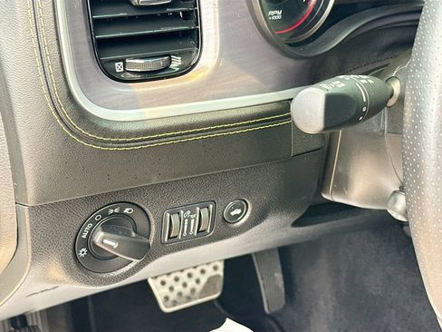 Used 2023 Dodge Charger Scat Pack RWD image 11