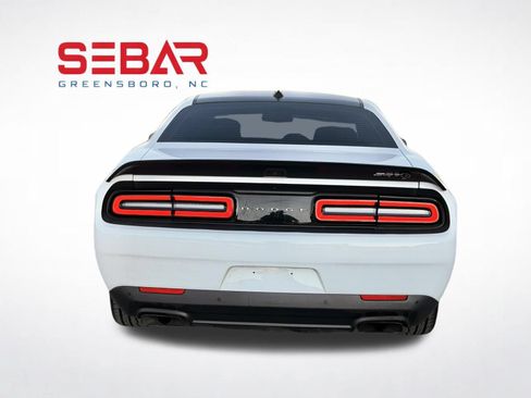 Used 2020 Dodge Challenger SRT Hellcat w/ Plus Package RWD image 9