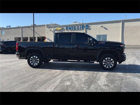 Certified 2025 Chevrolet Silverado 2500 Custom w/ Custom Convenience Package image 5