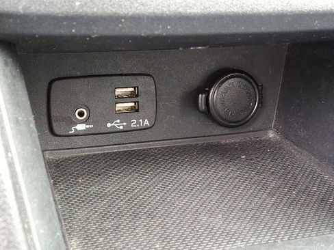 Used 2022 Subaru Crosstrek 2.5i Sport w/ Moonroof Package image 27