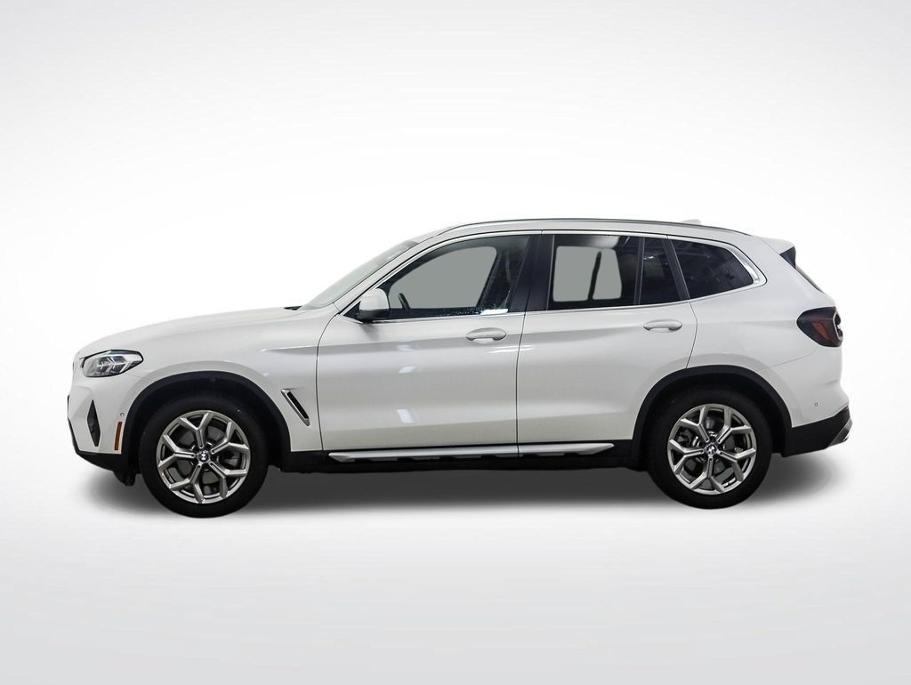 Certified 2024 BMW X3 xDrive30i w/ Premium Package w/ZPA AWD/4WD image 2