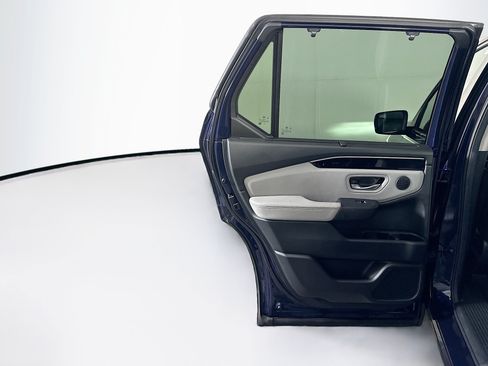 Used 2025 Honda Pilot EX-L image 26