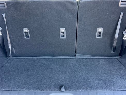 New 2025 Nissan Pathfinder S image 19