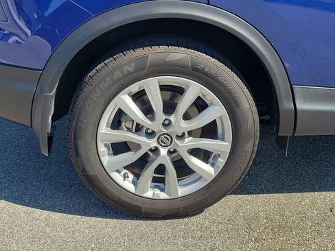 Used 2022 Nissan Rogue Sport SV AWD/4WD image 7