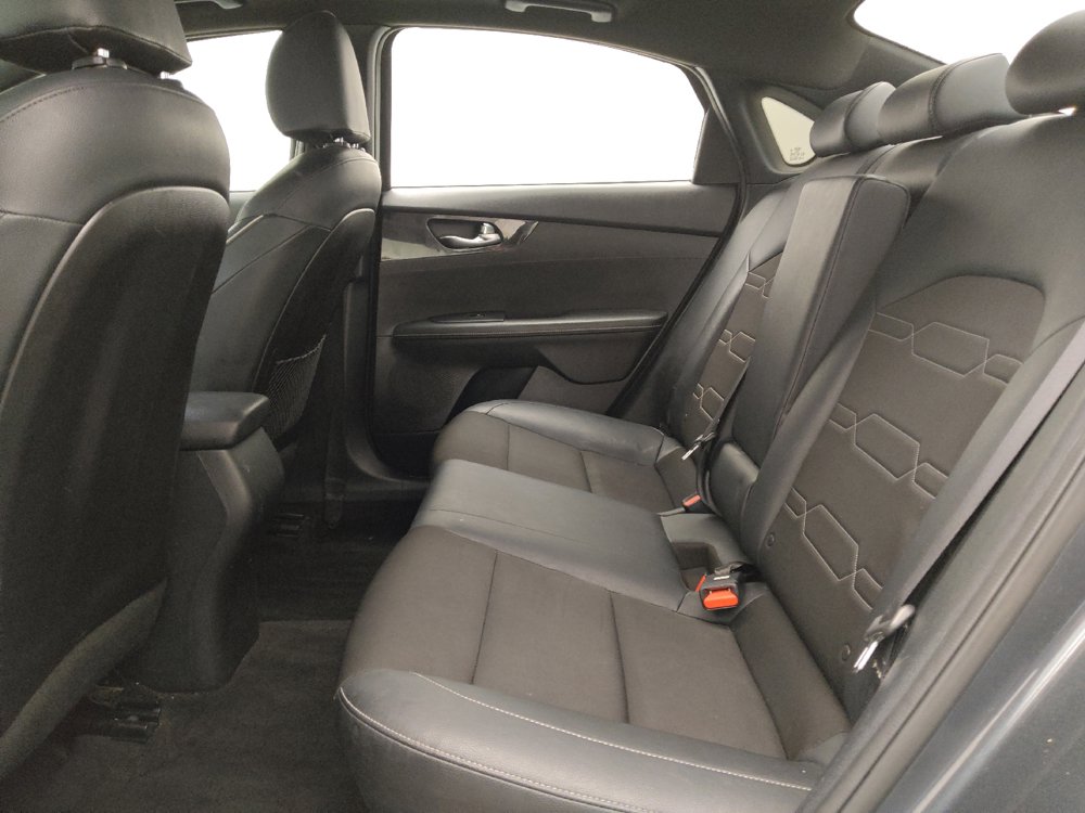 Used 2021 Kia Forte GT-Line w/ GT-Line Premium Package FWD image 18