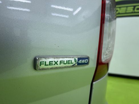 Used 2013 Ford Explorer 4WD w/ Class III Trailer Tow Pkg image 13