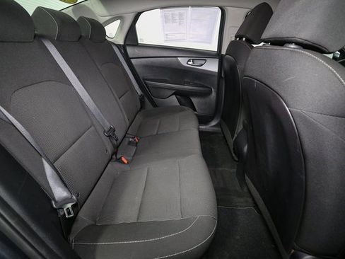 Used 2019 Kia Forte LXS image 17