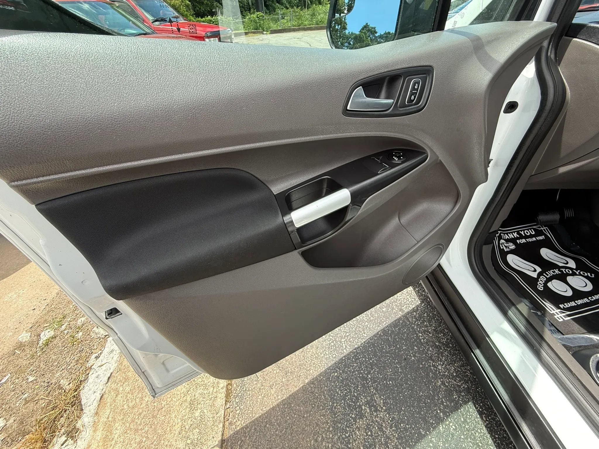 Used 2022 Ford Transit Connect XLT FWD image 18