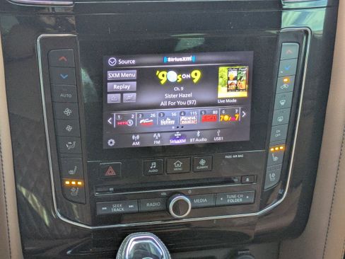 Used 2021 INFINITI QX80 Sensory w/ All-Season Package image 20