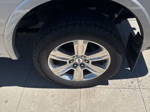 Used 2020 Ford F150 Platinum w/ Equipment Group 701A Luxury image 9