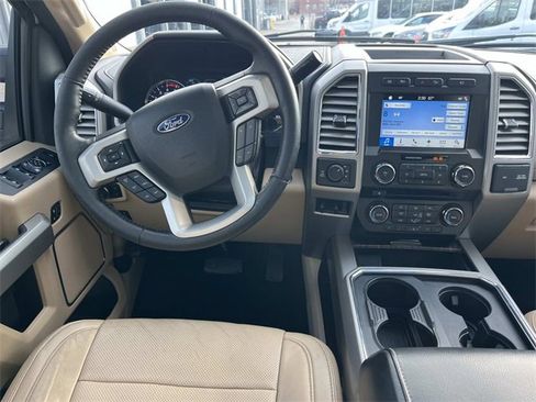 Used 2017 Ford F250 Lariat w/ Lariat Ultimate Package image 14