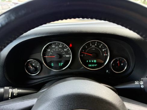 Used 2018 Jeep Wrangler Sport AWD/4WD image 25