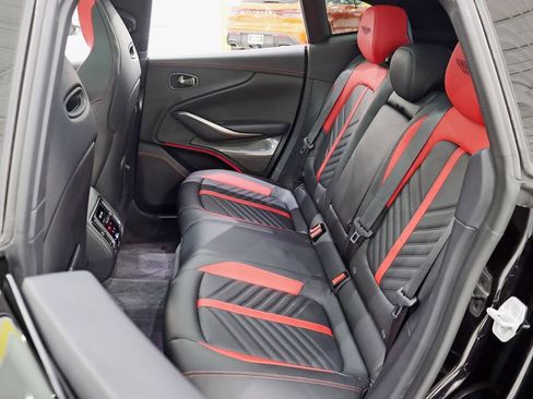 Used 2024 Aston Martin DBX 707 AWD/4WD image 39
