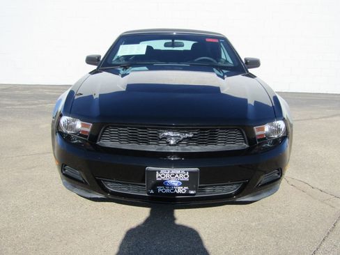 Used 2010 Ford Mustang V6 image 5