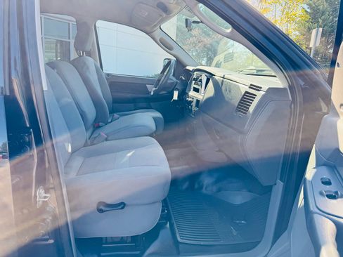 Used 2009 Dodge Ram 2500 Truck SLT w/ Snow Chief Group image 19