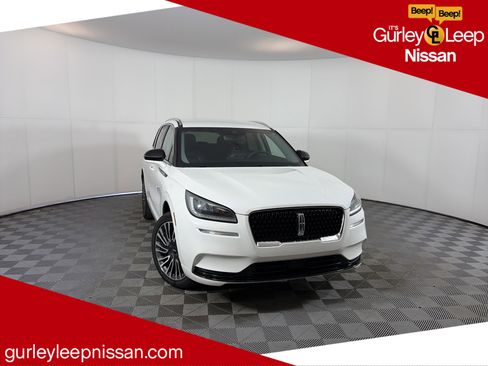 Used 2022 Lincoln Corsair Reserve w/ Sport Package image 1