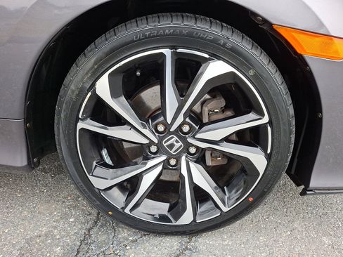 Used 2018 Honda Civic Si image 8