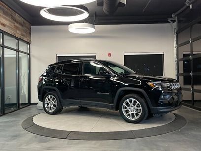 Used 2023 Jeep Compass Latitude