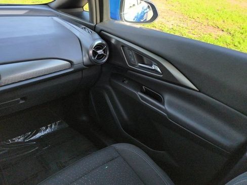 Used 2025 Chevrolet Equinox EV LT FWD image 16