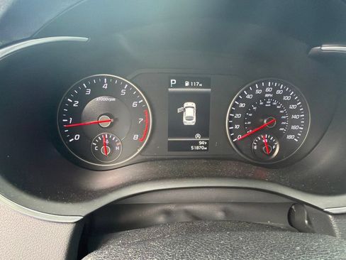 Used 2023 Kia Stinger GT-Line w/ Sun & Sound Package RWD image 8