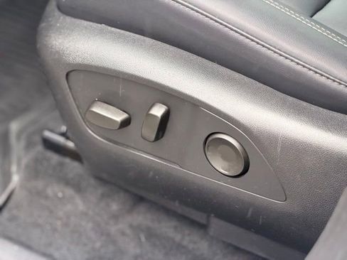 Certified 2024 GMC Acadia Elevation w/ Black Edition image 8