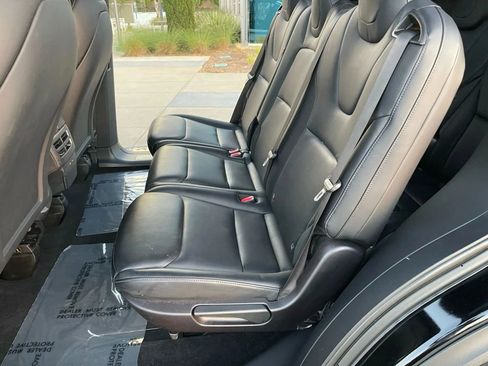 Used 2020 Tesla Model X Long Range image 11