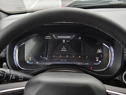 Used 2025 RAM 1500 Laramie w/ Night Edition image 19