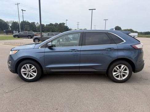 Used 2018 Ford Edge SEL w/ Equipment Group 201A AWD/4WD image 6