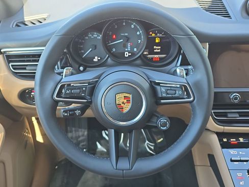New 2026 Porsche Macan AWD/4WD image 14