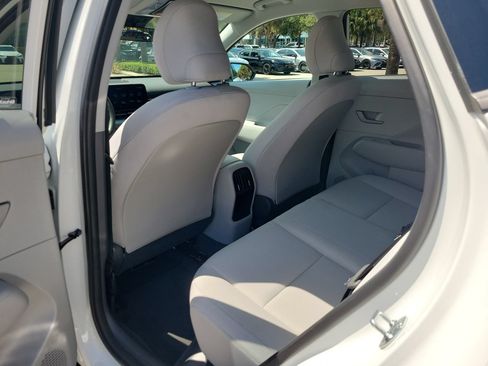 Used 2026 Hyundai Kona SEL Sport FWD image 8