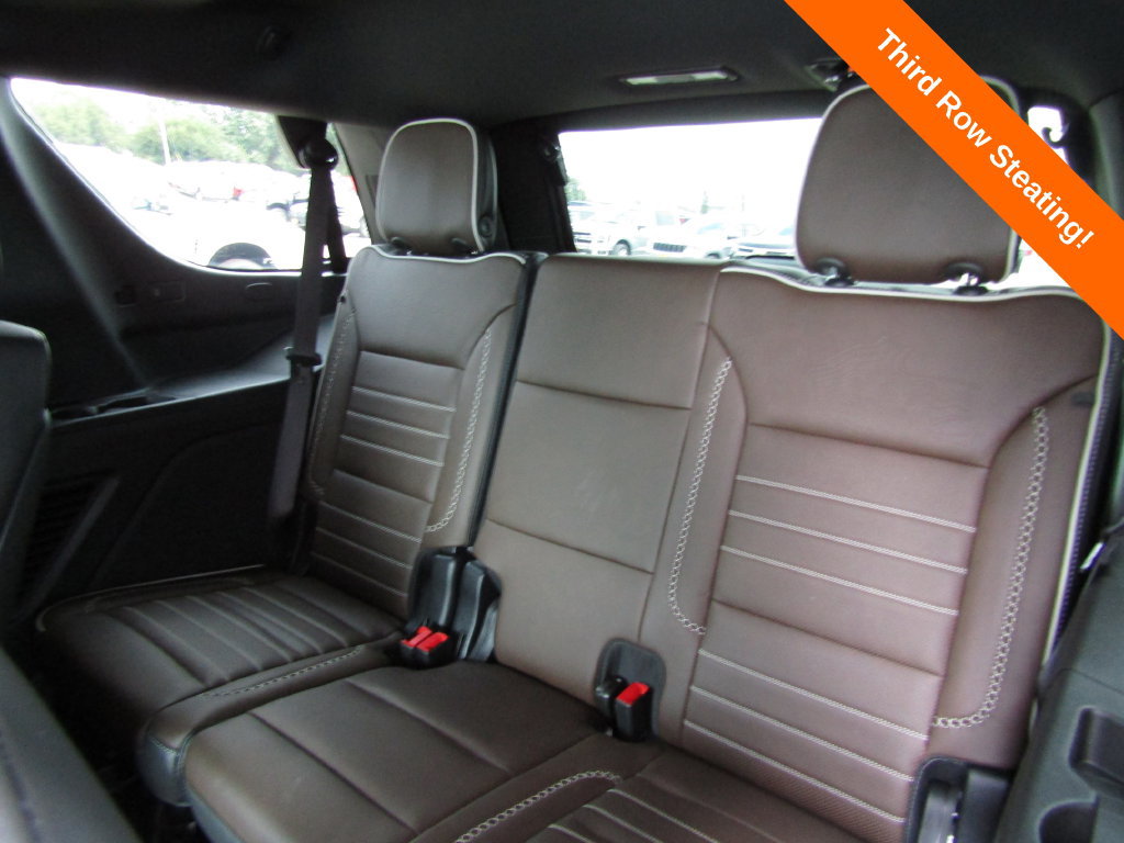 Used 2026 GMC Yukon Denali Ultimate AWD/4WD image 26