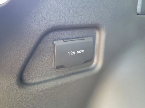 New 2026 Hyundai Tucson Blue SE image 9