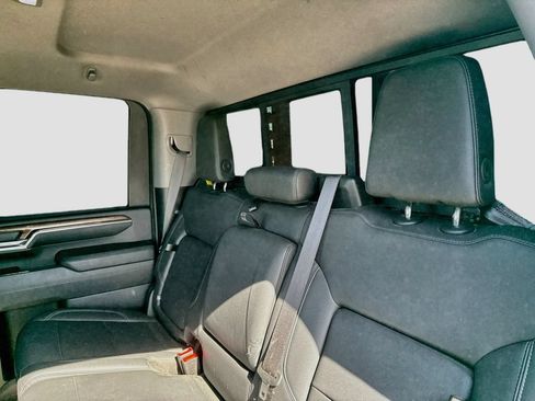 Used 2024 Chevrolet Silverado 2500 LT AWD/4WD image 22