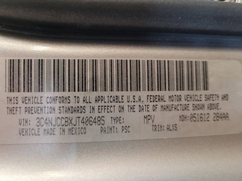 Used 2018 Jeep Compass Limited w/ Navigation Group image 33