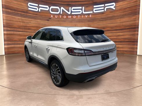 Used 2019 Lincoln Nautilus Reserve AWD/4WD image 3