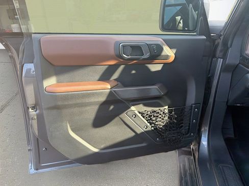 Used 2023 Ford Bronco Outer Banks AWD/4WD image 21