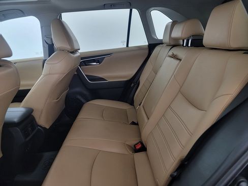 Used 2019 Toyota RAV4 Limited w/ All Weather Liner Package AWD/4WD image 12