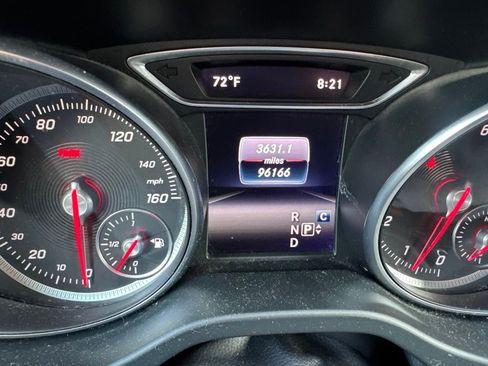 Used 2020 Mercedes-Benz GLA 250 4MATIC image 9