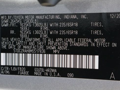 Used 2021 Toyota Highlander L FWD image 53
